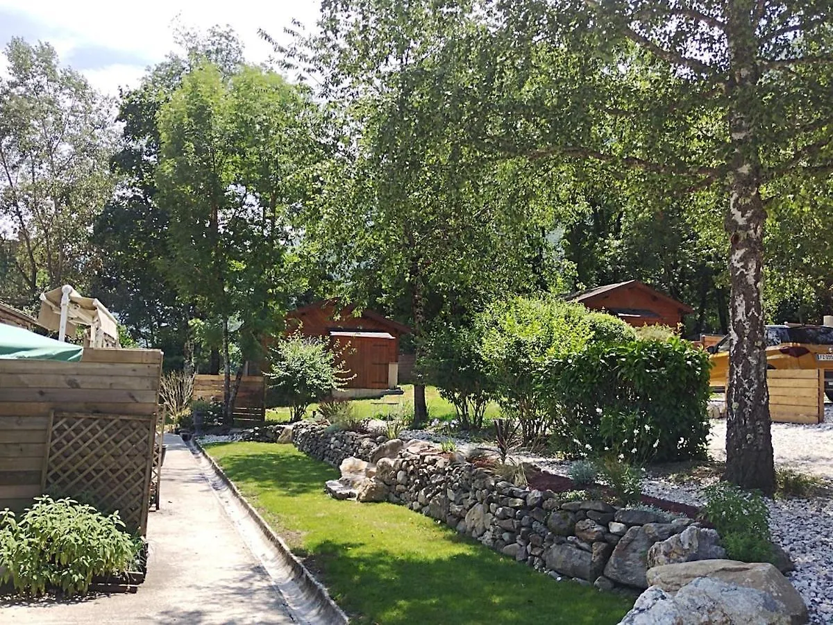 Grand Studio En Montagne Arlos Ferienhaus
